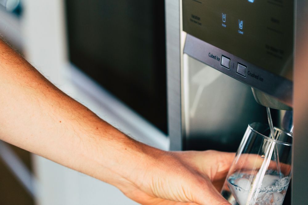 The Benefits Of A Water Dispenser On A Fridge